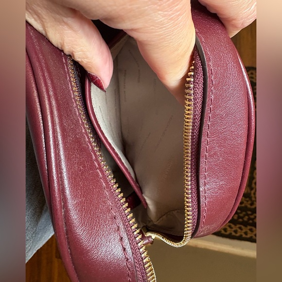 ♥️💖 Elegant Michael Kors Crossbody Shoulder Bag Leather & Velvet with Tassel - Picture 11 of 12